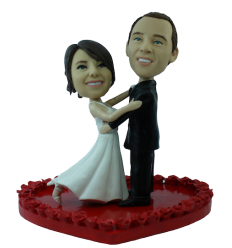 Custom wedding bobbleheads 