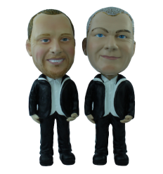 Custom wedding bobbleheads 