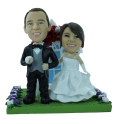 Custom wedding bobbleheads 