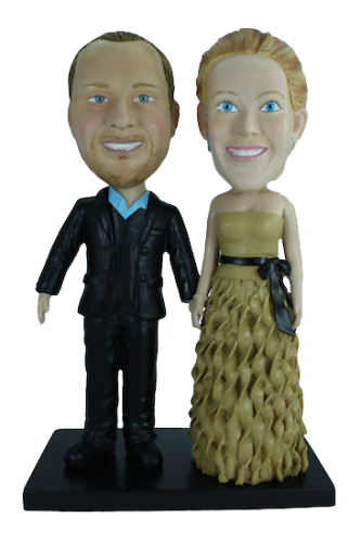 Custom wedding bobbleheads 