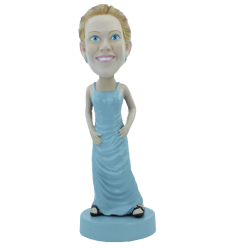 Figurine personnalisée en robe de cocktail