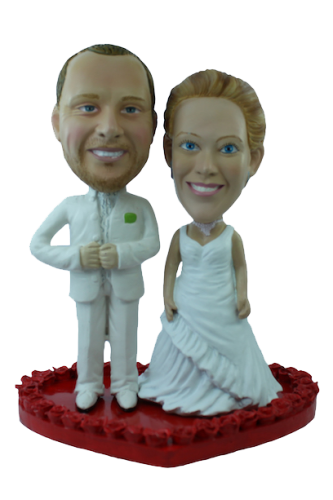 Custom wedding bobbleheads 