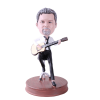 Figurine personnalisée guitariste