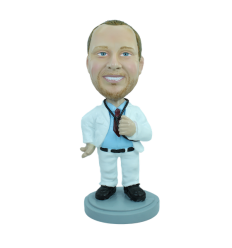 Figurine personnalisée de docteur doogie