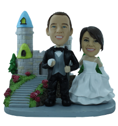 Custom wedding bobblehead 