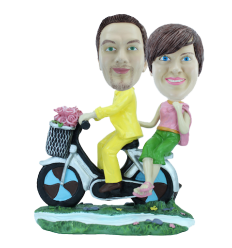 Figurine personnalisée en vélo